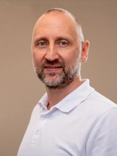 Alexander Dinkelacker