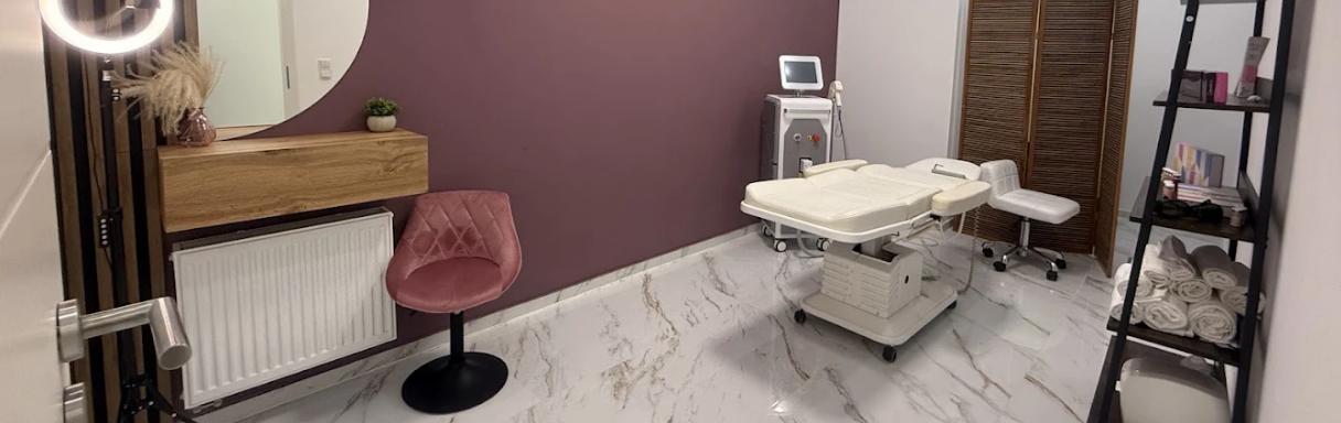 Injektionsbehandlung gegen Falten in Bochum bei Lumina Klinik