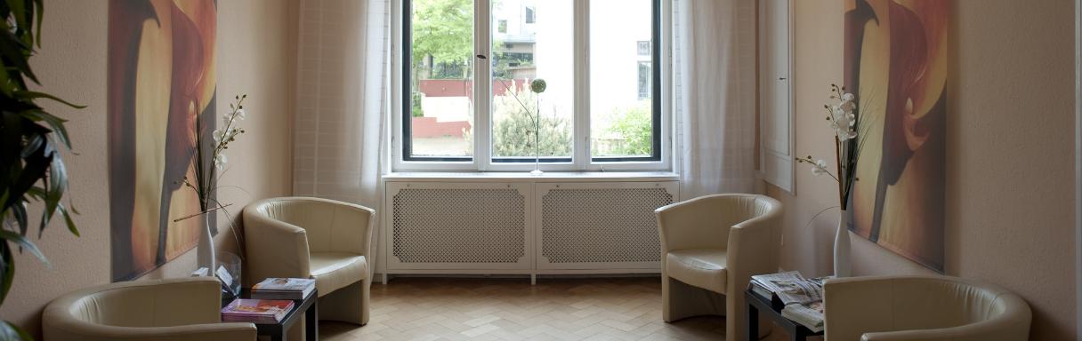 Injektionsbehandlung gegen Falten in Lübeck bei Haut& Laserzentrum Mühlenbrücke Lübeck