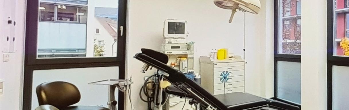 Injektionsbehandlung gegen Falten in Reutlingen bei Praxisklinik Dr. med. Götz Egerter
