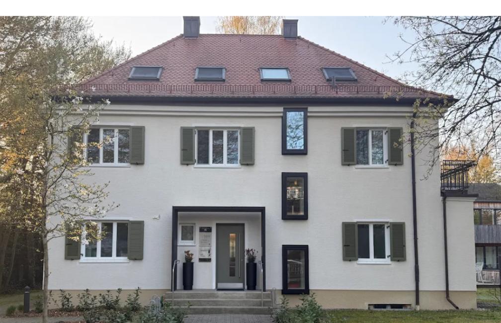 Praxisklinik für Plastische & Ästhetische Chirurgie in Gräfelfing
