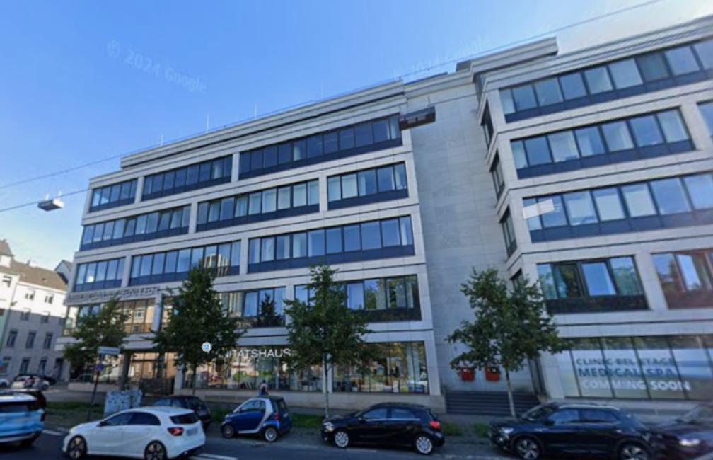 KÖ–Aesthetics GmbH - Brustvergröerung Düsseldorf