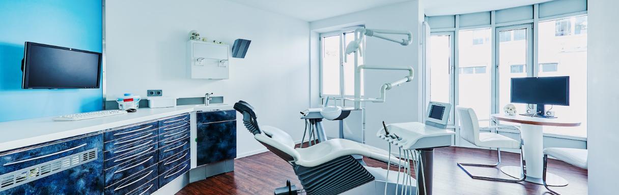 Injektionsbehandlung gegen Falten in München bei MCLINIC Interdisziplinäres Facharztzentrum München