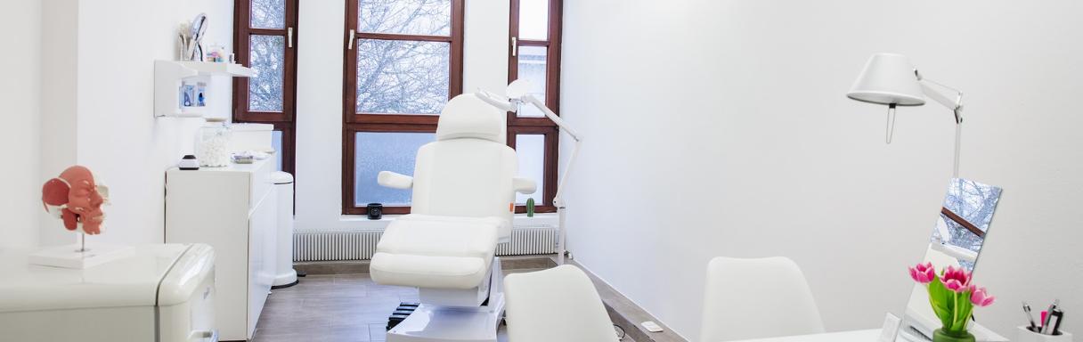 Injektionsbehandlung gegen Falten in Planegg bei Skin Embrace