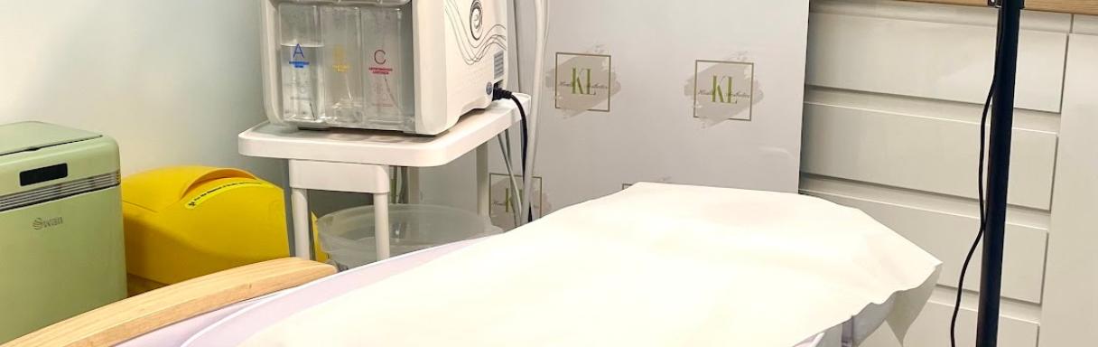 Injectables treatment for wrinkles in Caerphilly at Skin South Wales