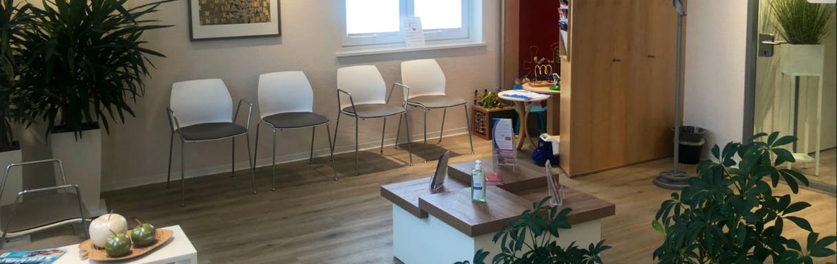 Injektionsbehandlung gegen Falten in Lübeck bei Haut- und Venenzentrum