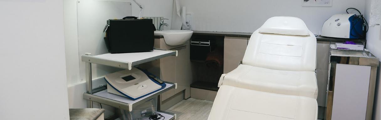 Injectables treatment for wrinkles in Bristol at Dr Chess Aesthetics