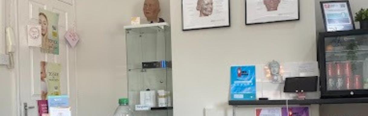 Injectables treatment for wrinkles in Solihull at Laura O'neill Aesthetics