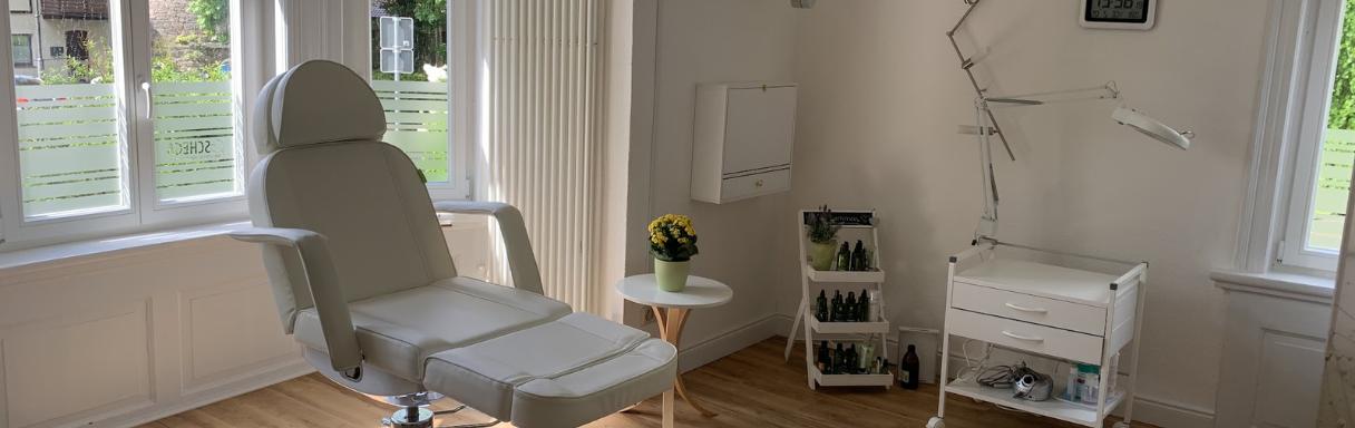 Injektionsbehandlung gegen Falten in Hann. Münden bei SCHEGA Ästhetik - alternative Medizin