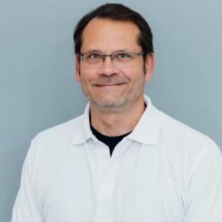 Dr. Med Holger Giritsch