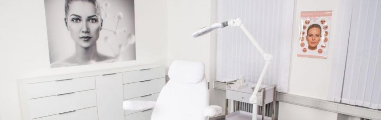Injektionsbehandlung gegen Falten in Ludwigsburg bei Praxis Aesthetik Ludwigsburg