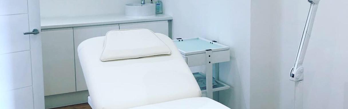 Injectables treatment for wrinkles in Ascot at eos aesthetics ️