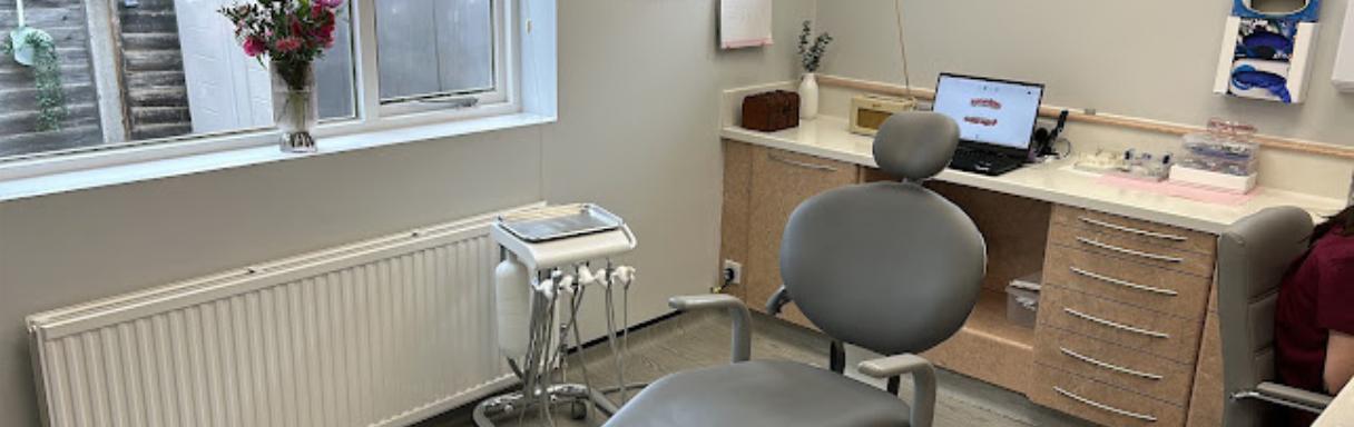 Injectables treatment for wrinkles in Camberley at Coppertop Dental Surgery