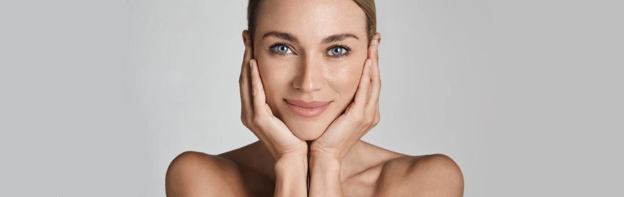 Injectables treatment for wrinkles in Marlow at Springwell Clinic