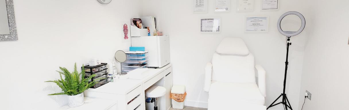 Injectables treatment for wrinkles in Bournemouth at Derma Infinitum Aesthetics