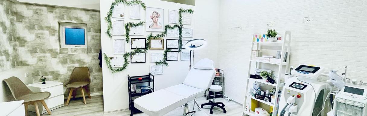 Injectables treatment for wrinkles in Liverpool at The Beauty Spot Liverpool - Nurse Led Clinic - Polynucleotides - Skin Boosters- Lip Fillers - Hydrafacial