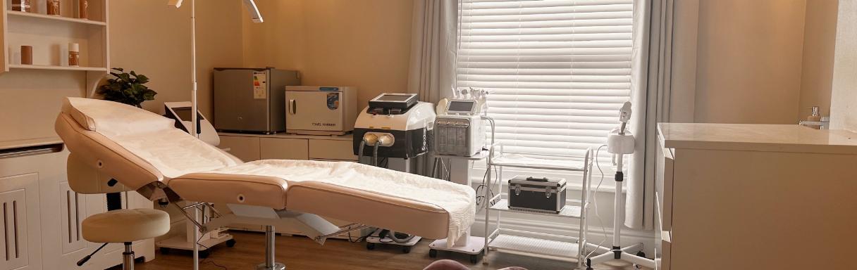 Injectables treatment for wrinkles in Nottingham at Dermavival Clinic