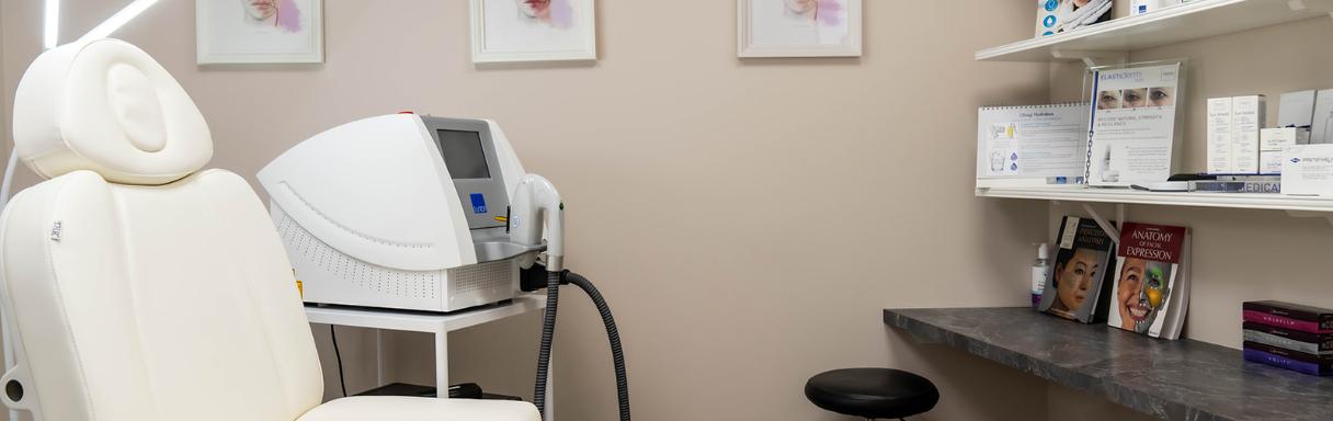 Injectables treatment for wrinkles in Caterham at DermEthics