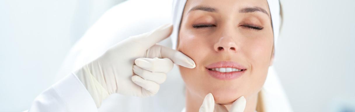 Injectables treatment for wrinkles in Hampton at TW Aesthetics