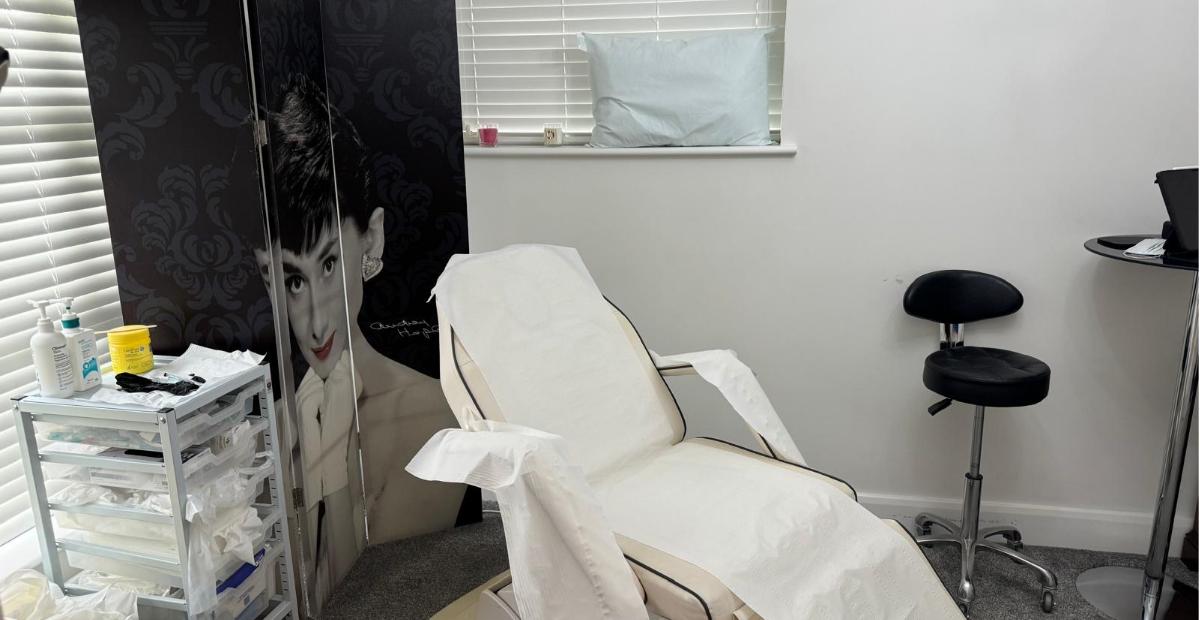 Injectables treatment for wrinkles in St Albans at Dr A Aesthetics