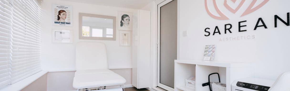 Injectables treatment for wrinkles in Henlow at SAREAN AESTHETICS