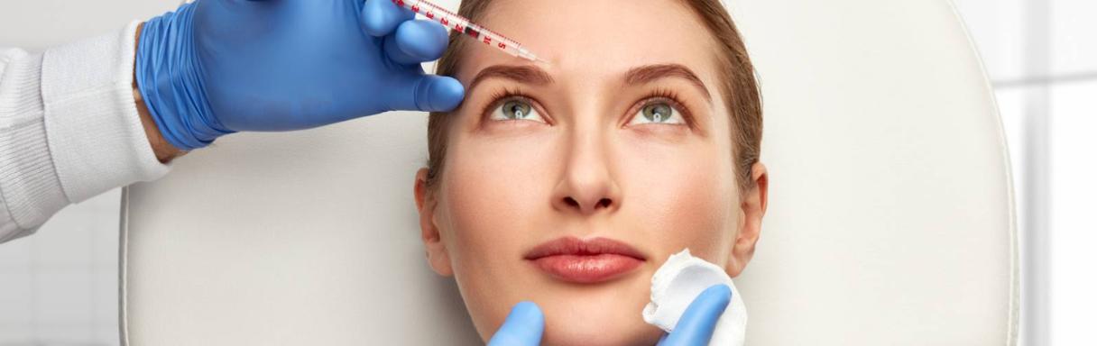 Injectables treatment for wrinkles in Woking at Lois Facial Aesthetics
