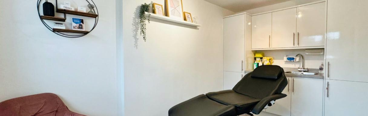 Injectables treatment for wrinkles in Sandhurst at Radiance Aesthetics by Rebecca Steel