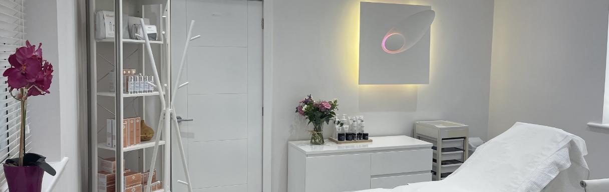 Injectables treatment for wrinkles in Poole at iSkincare Medical Aesthetic Clinic