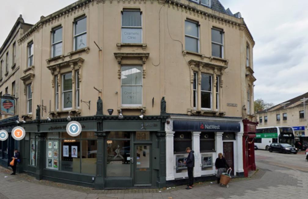 Simon Lee Clinic