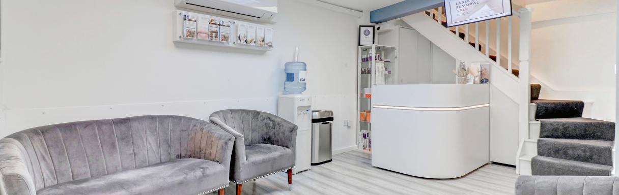 Injectables treatment for wrinkles in London at simply clinics - Hammersmith