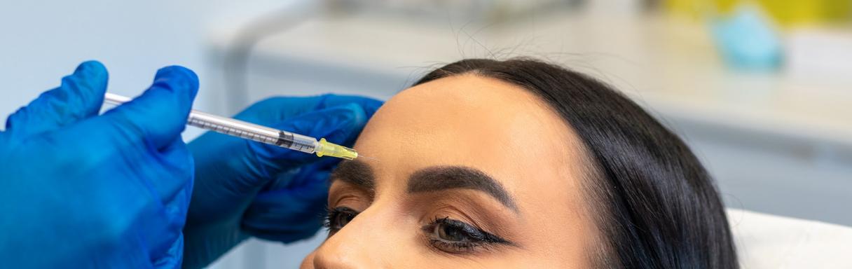 Injectables treatment for wrinkles in Milton Keynes at LasaDerm