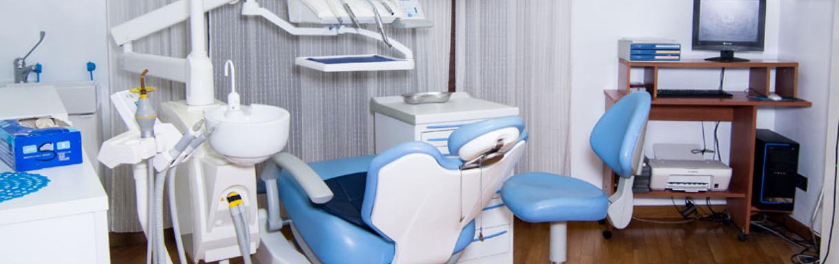 Trattamento iniettabile per rughe a Roma presso Dott. Francesco Calvani | Medicina e Chirurgia Estetica