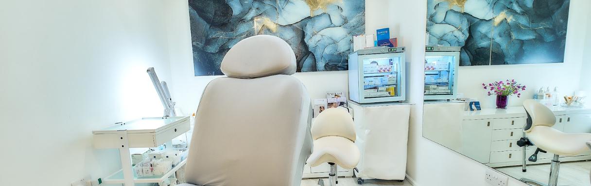 Injectables treatment for wrinkles in London at NewLife Aesthetics