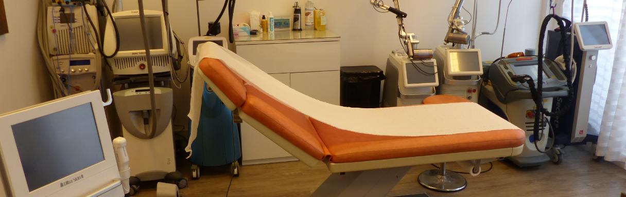 Traitement injectable contre les rides à Nogent-sur-Marne chez Dr Michaël NAOURI - Dermatologie Médicale, Esthétique et Lasers