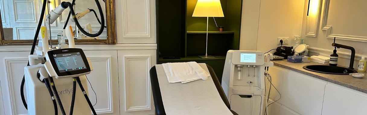 Traitement injectable contre les rides à Paris chez CENTRE KÉA, CENTRE DE MÉDECINE ESTHÉTIQUE