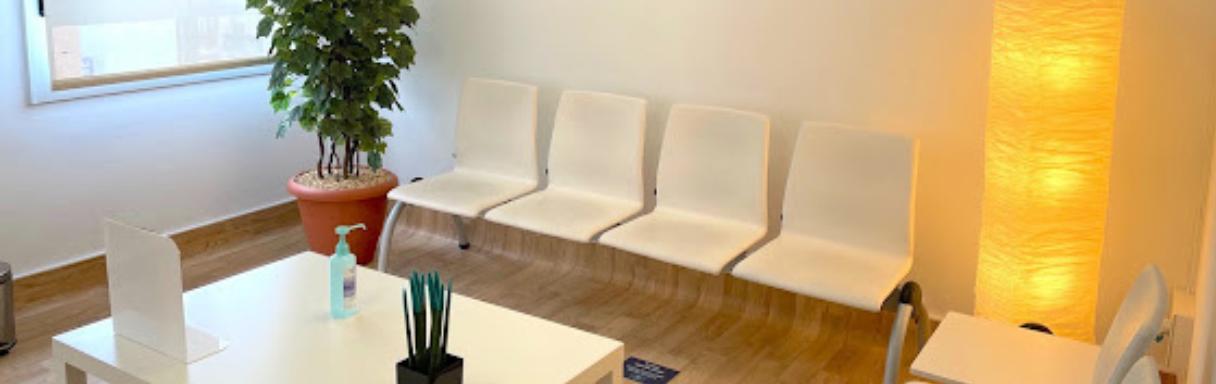 Tratamiento de inyectables para arrugas en Vitoria en AB PLÁSTICA - Cirugía plástica, cirugía estética y cirugía reparadora