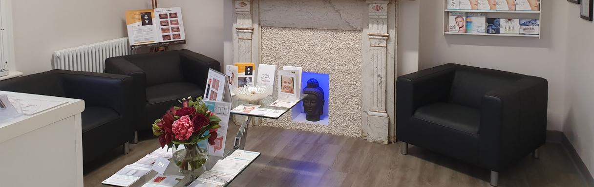 Injectables treatment for wrinkles in Bedford at Panakeia (UK) Bedford's cosmetic and private medical clinic