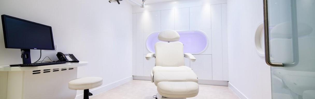 Injectables treatment for wrinkles in London at PHI Clinic