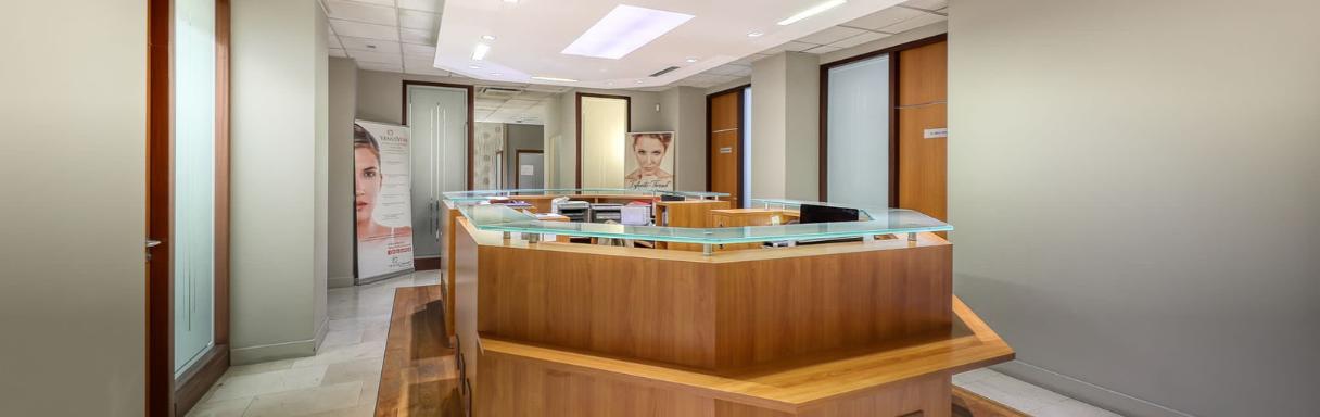 Traitement injectable contre les rides à Lyon chez Docteur Jean-Charles Bayol - Chirurgien esthétique Lyon