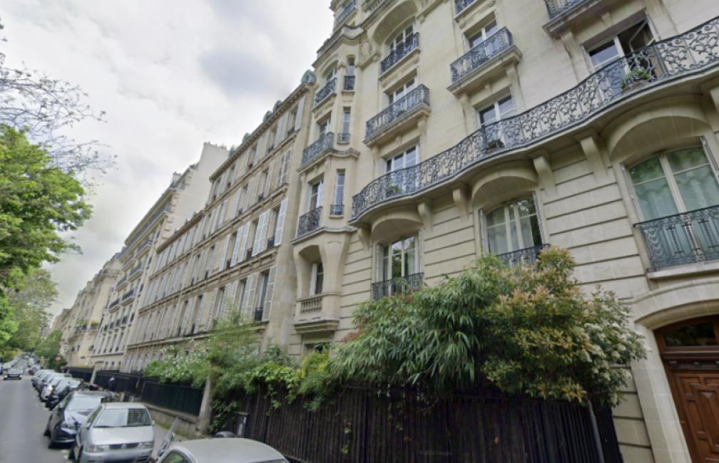 Docteur Henri Danon, chirurgien plasticien à Paris