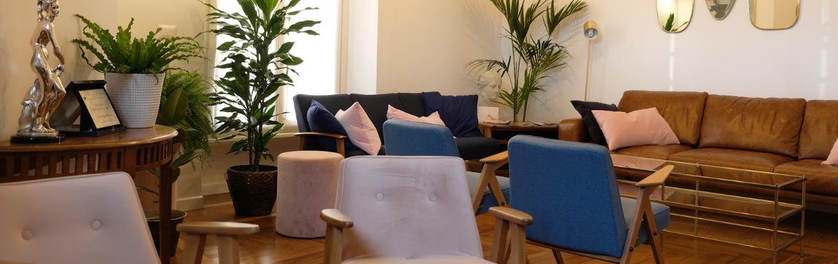 Trattamento iniettabile per rughe a Roma presso Dott. Umberto Fama specialista in Chirurgia Plastica Ricostruttiva ed Estetica, Medicina Estetica, Laserterapia - Parioli