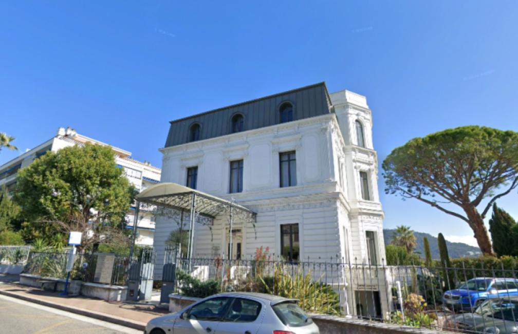 Docteur Philippe Letertre - chirurgie esthétique - greffe de cheveux