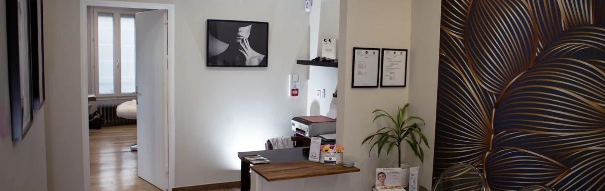 Traitement injectable contre les rides à Aulnay-sous-Bois chez Docteur Amar AMRANE- Aulnay Anti-âge, laser, injections acide hyaluronique
