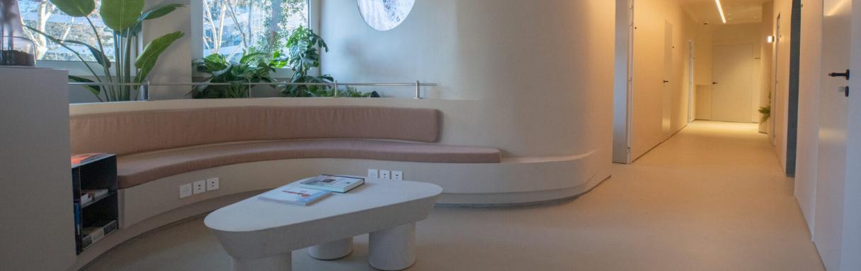 Tratamiento de inyectables para arrugas en Barcelona en DFine Clinic | Cirurgia i medicina estètica responsable. Unitat Capil·lar