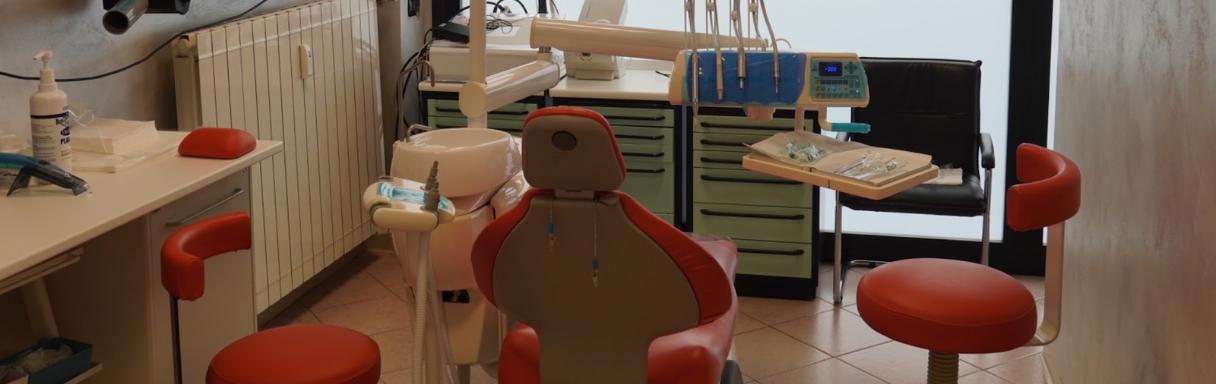 Trattamento iniettabile per rughe a Corsico presso Dental Center Corsico Srl