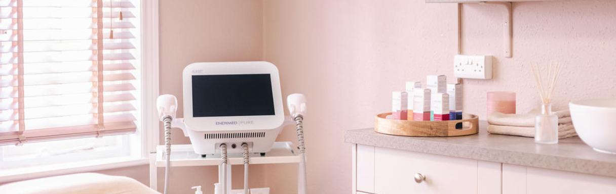 Injectables treatment for wrinkles in Newport at Elite Skin Studio