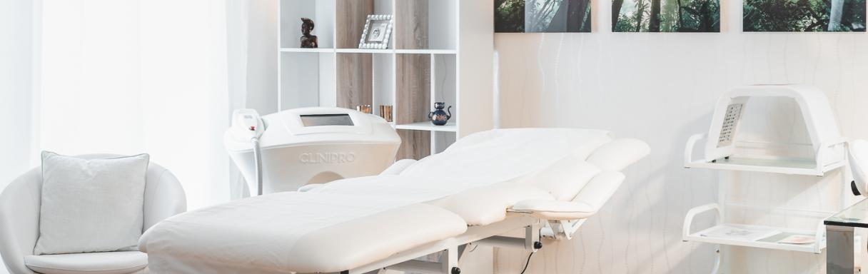 Traitement injectable contre les rides à Montpellier chez Dr Marianne Cayatte | Médecin Esthétique Montpellier