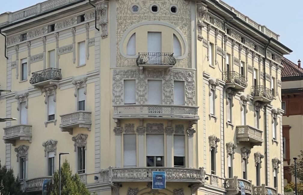 Stelian Dott.ssa Gabriela - Medicina e chirurgia estetica