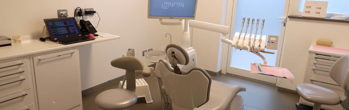 Trattamento iniettabile per rughe a Scandicci presso Studio Dentistico Alpi Dr.ssa Chiara | Dentista a Scandicci