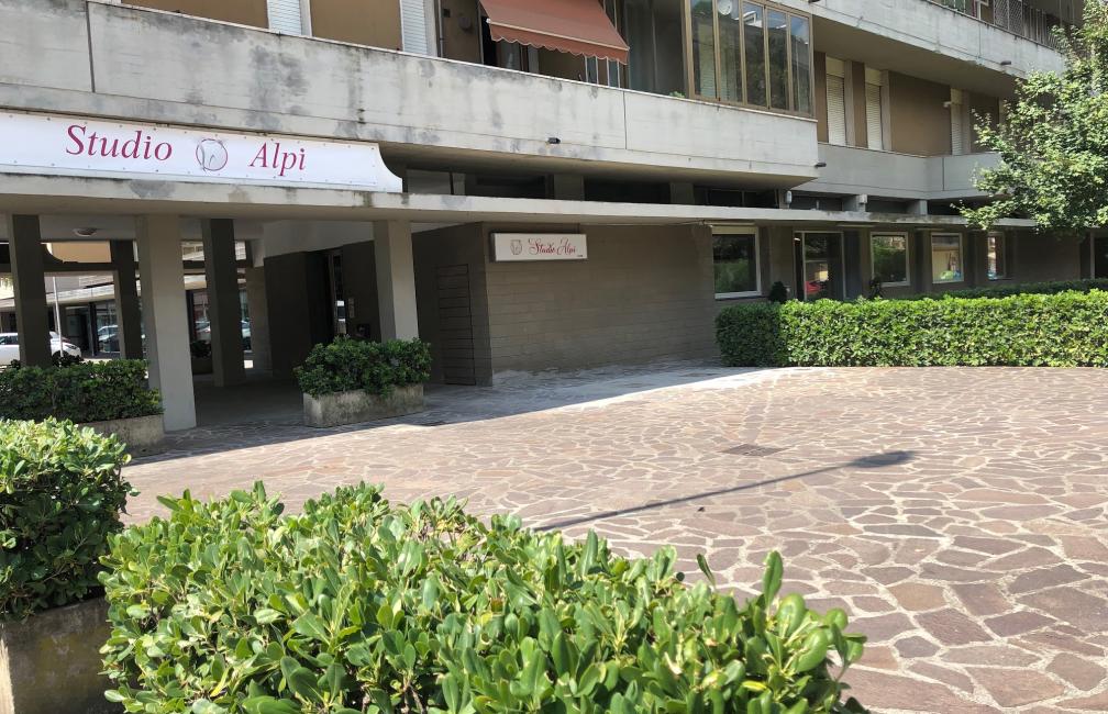Studio Dentistico Alpi Dr.ssa Chiara | Dentista a Scandicci